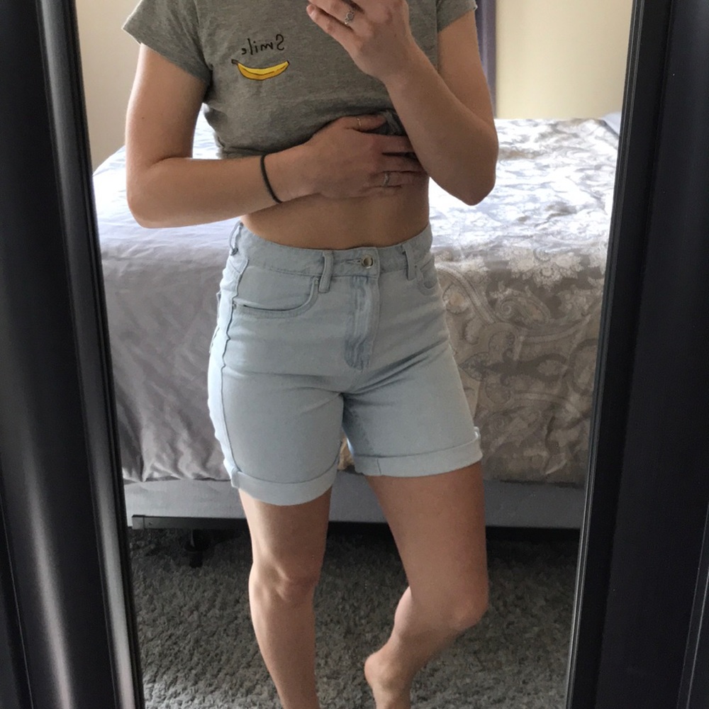 NEW w/ tags denim “mom” shorts